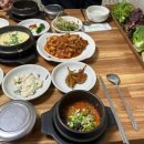 우렁이쌈밥집 이미지