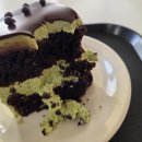 권선로 | 수원 신동 카페거리 공간상점 : 초코말차케이크 맛집 내돈내산 후기 (+데이트코스, 주차, 벚꽃)