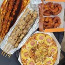 맛있는 저녁식사 대왕 닭꼬치 새우강정 역대급피자추천