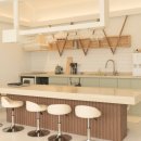 또 스테이 이미지