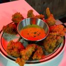 토이즈팝 | 천호 로데오거리 가성비 좋은 펍 다양하고 맛있는 안주 감성맛집 토이즈나