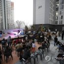 찾아가는 발코니 버스킹 이미지