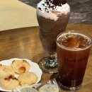 엠오디 | 파주 마장호수 근처 심야카페 ‘MOD101’