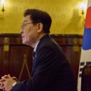 [속보]취임 2년째 이재명 대통령 지지도 51.5%, 4주 연속↓…정당 지지, 국힘 44.3% vs 민주 38.0% 역전 이미지