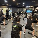 스트레치뱅수지성복역점 | 성복역 헬스장 MVM피트니스 초보자 그룹PT iPT 가능한 초록색 헬스장
