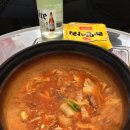 목동 맛집 백채찌개에서 돼지고기 김치찌개