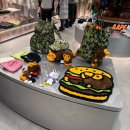 킴스헤어투 | 더현대 2탄 베이프 스토어 방문/ 털모자 탐방 및 이것저것 후기