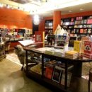 현대서점 이미지