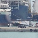 이란 해군의 호위함 IRIS 사한드, 반다르 압바스 항구에서 침수돼 침몰 이미지