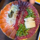 경찰병원역 3번출구 | 서울 가락동 육회꽃필무렵 연어 육회 조용한 술안주 맛집 내돈내산 후기