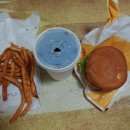 맘스터치 숭실대입구역점 이미지