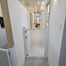 커몽도그 | 유리가벽, 안전문