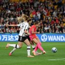 당돌한 16세 소녀 '케이시 페어', 독일 상대로도 폭풍 활약... 한국 여자축구 소득 있었다 이미지