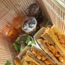 클로버비앤비 이미지