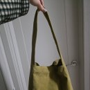 케니지 | 득템 🌟 포테 스퀘어 스웨이드 올리브 숄더백