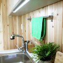 져스틴 하우스 이미지