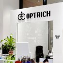 옵트리치안경 이미지