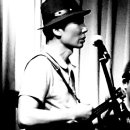 우쿨렐레연주 이미지