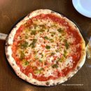 해방촌 감성 가득한 화덕피자 맛집 🍕 이태원 8피스피자(8 Piece Pizza) 후기