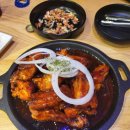 하림가마솥통닭 이미지