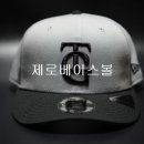 카페 회원님이 주문하신 요미우리 자이언츠 New Era Pro Collection 캡입니다. 이미지