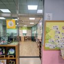 지혜샘도서관 1층 이미지