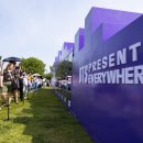 [BTS&#39; 10th] Yeouido covered in purple with BTS festivities (BTS 10주년) BTS 축제로 보랏빛으로...