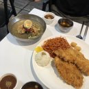 매콩돈까스와 냉면 이미지