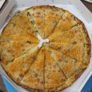 황금피자 이미지