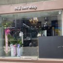 J HAIR SHOP