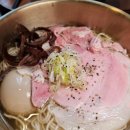 햇살담은 한 그릇 | 끓이는 닭베이스 건해산물 육수와 직접 만든 차슈 멘마 아지타마고 교자까지 담은 역삼 점심 한 그릇 후기