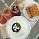 연못이 있는 집 | [진주 아이와 가기 좋은 카페]모래놀이,철갑상어 연못이 있는 금산 정원 카페 '모먼트메종' 방문 후기