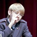 안경, 봄날 이미지