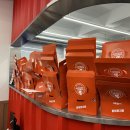 롸버트치킨 이미지