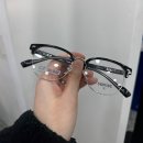 다비치안경 인천연수점 | 연수구 안경점 부모님 안경 맞춤 다비치안경 인천연수점