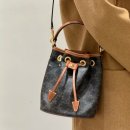 복조리 | 셀린느 클라라 버킷백 복조리백 3년 사용 후기