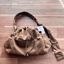 브라운퍼피 | 유니클로 C 25SS 소프트퍼피숄더백 브라운 구매후기