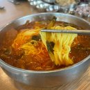 돼지듬뿍진짜김치찌개 이미지