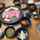 돈쌈밥정식 이미지