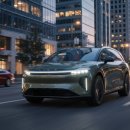 THE MOTORS | 2025 Lucid Gravity 전기 SUV 특장점과 가격 성능 후기