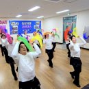 시니어댄스 (초급) 이미지