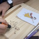 우드버닝 북디자인 | [세종ㆍ청주]아이와 어른의 동심을 담은 소통프로그램 원목독서대만들기 우드버닝원데이클래스
