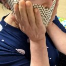 주식회사 아리 | 마스크팩추천 푸석한 피부에 골드 빛 생기를! 그래핀 영롱한 골드 손패치 효도템 후기