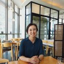 바른자세모델워킹 이미지