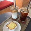 깔끔커피 | 성내동 카페 브로일링커피 | 정돈된 분위기 깔끔한 커피 기분좋은 맛집 내돈내산 후기 주차