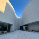 출판단지심학교 정류장(상행) | 파주출판단지 - 미메시스 아트뮤지엄 틈의 공간 전시회