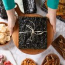 전주 맛있는 김 ;: 손으로 구운 들기름훈연된 맥반석손구이김 전문점 시월애봄날
