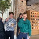 루이스(LOUIS) 이미지