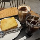 부산성모안과병원 | 스타벅스 블랙 글레이즈드 라떼 멜팅 치즈 베이컨 토스트 스타벅스 신메뉴 후기 부산성모안과병원점