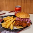 신아싸 | 대전 신세계 푸드코트 방문후기+ 꿀팁+할인방법/ 이가네떡볶이/그린파이브 모둠롤/르프리크 핫치킨 버거🍔